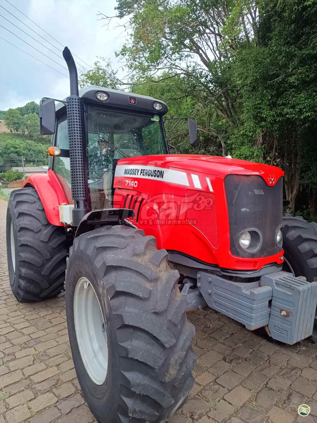 TRATOR MASSEY FERGUSON MF 7140 Tração 4x4 Elicar Tratores DAVID CANABARRO RIO GRANDE DO SUL RS